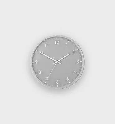 Simple Black Clock - 开云1